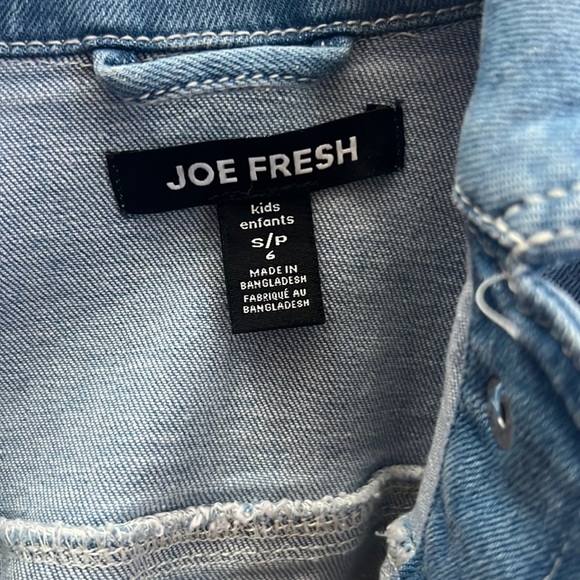 Kids - Joe Fresh Jean Jacket (size 6) - Picture 3 of 3